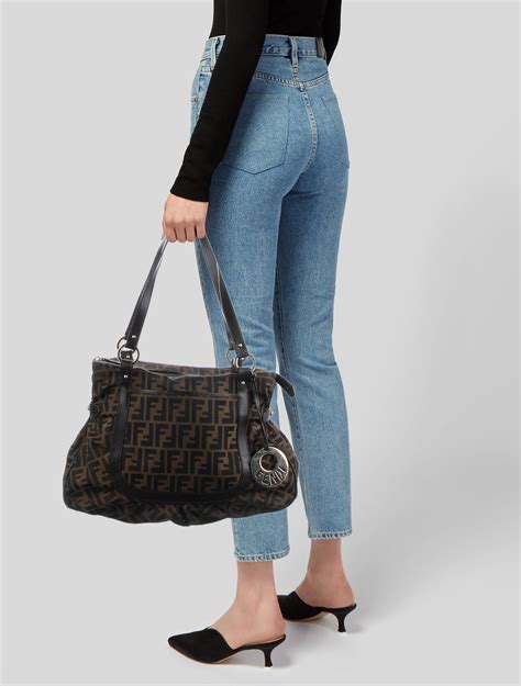 fendi tote bag chef zucca
